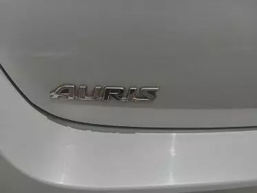 Toyota Auris Hybrid