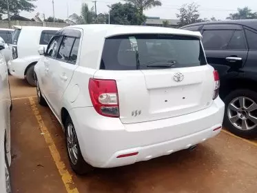 Toyota Ist