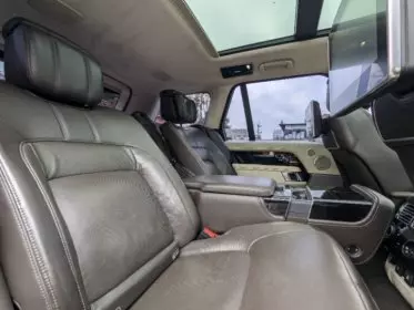 RANGE ROVER Autobiography