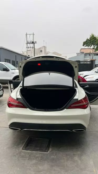 Mercedes-Benz C 250