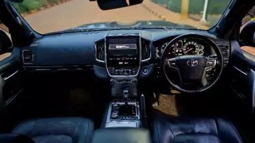 Toyota Landcruiser ZX