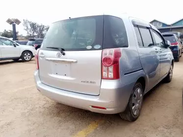 Toyota Raum