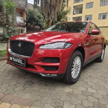 Jaguar F-Pace