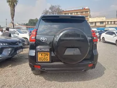 Toyota Land Cruiser Prado VX.L