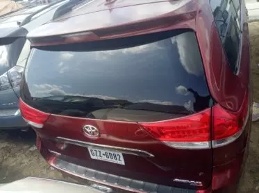 Toyota Sienna