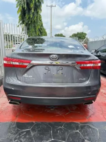 Toyota Avalon