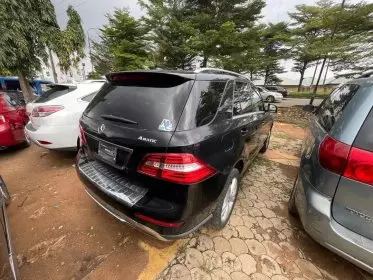 Mercedes-Benz ML 350