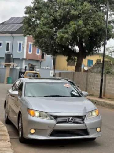 Lexus ES 350