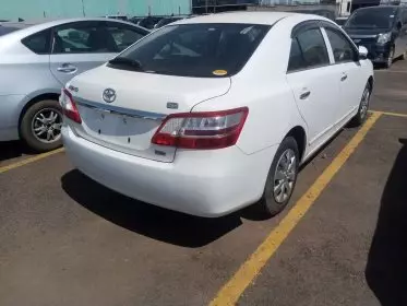Toyota Premio