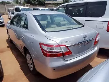 Toyota Premio