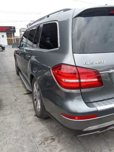 Mercedes-Benz GLS 450