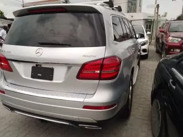 Mercedes-Benz GLS 450