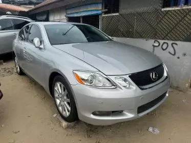 Lexus GS 300