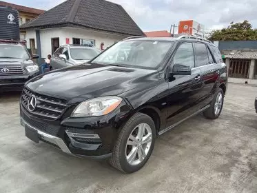 Mercedes-Benz ML 350
