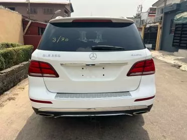 Mercedes-Benz GLE 350