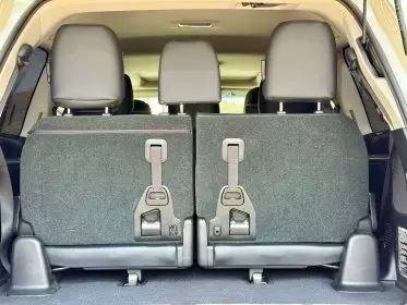 Toyota Landcruiser ZX