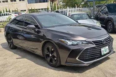 Toyota Avalon