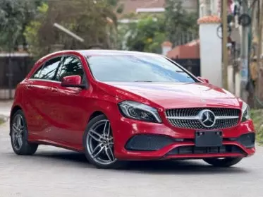 Mercedes-Benz A 180