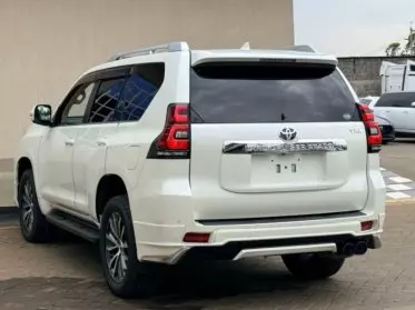 Toyota Landcruiser prado TX.L