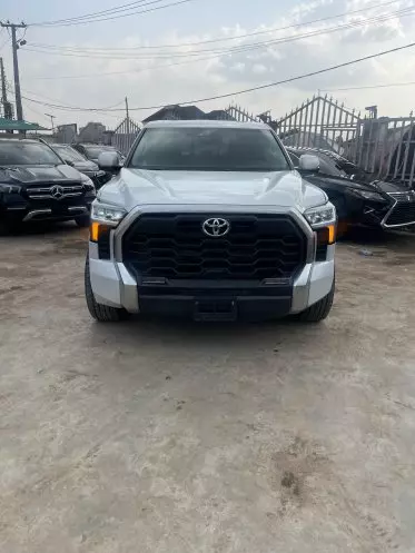 Toyota Tundra