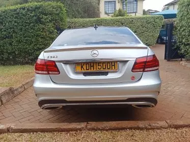 Mercedes-Benz E 250