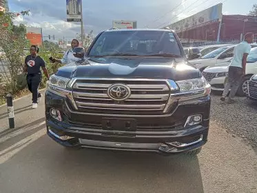 Toyota Landcruiser Prado