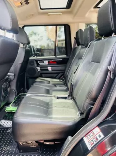 Land Rover Discovery 4