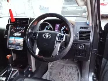 Toyota Land Cruiser Prado VX.L