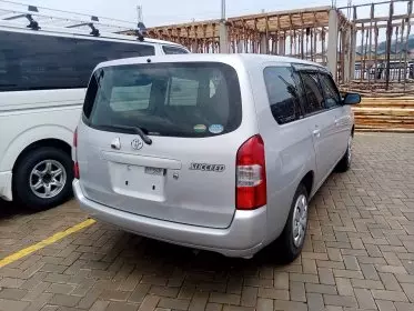 Toyota Succeed
