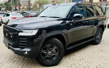 Toyota Landcruiser 300 GR Sport