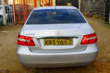 Mercedes-Benz E 250