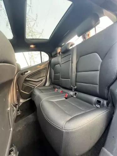 Mercedes-Benz GLA 250