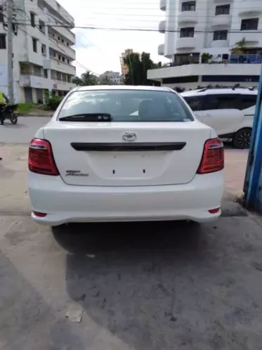 Toyota Axio 