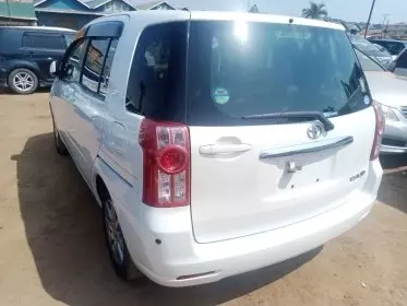 Toyota Raum