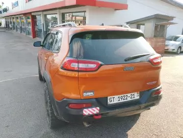 JEEP Cherokee