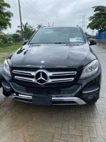 Mercedes-Benz GLE 350