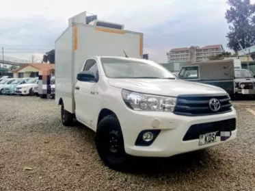 Toyota Hilux 