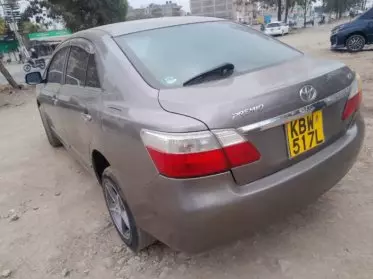 Toyota Premio