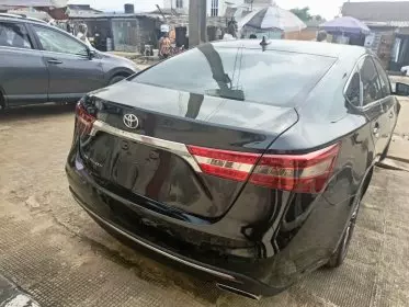 Toyota Avalon