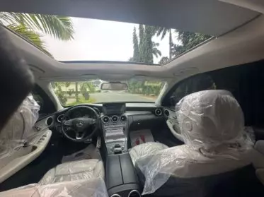 Mercedes-Benz C 300