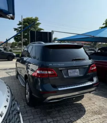 Mercedes-Benz ML 350