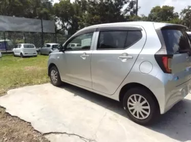 Daihatsu Mira 