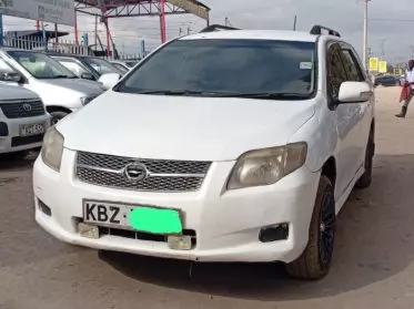 Toyota Fielder 