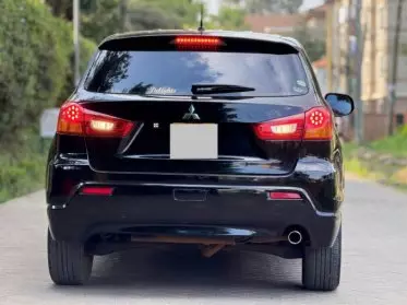 Mitsubishi RVR