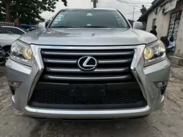Lexus GS 460