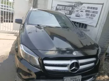 Mercedes-Benz 250
