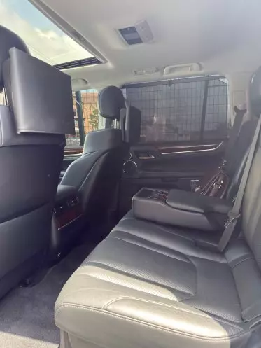 Lexus LX 570