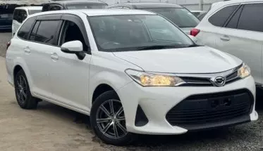 Toyota Fielder 