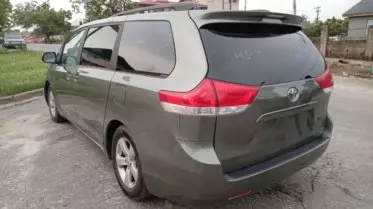Toyota Sienna
