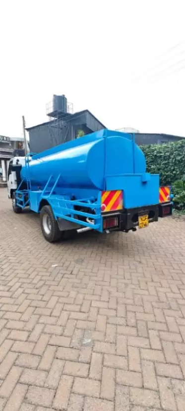 Isuzu NPR